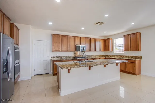 $3,850 | 7230 Estonian Place, Las Vegas, NV 89113