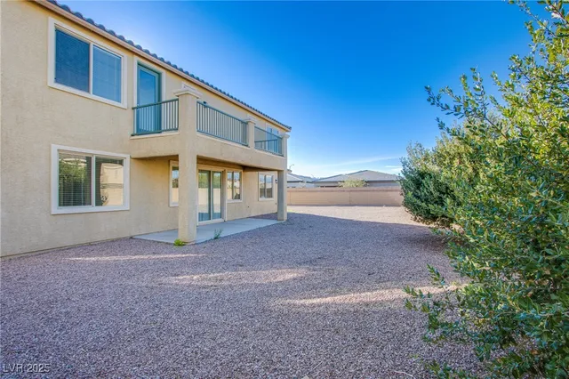 $3,850 | 7230 Estonian Place, Las Vegas, NV 89113