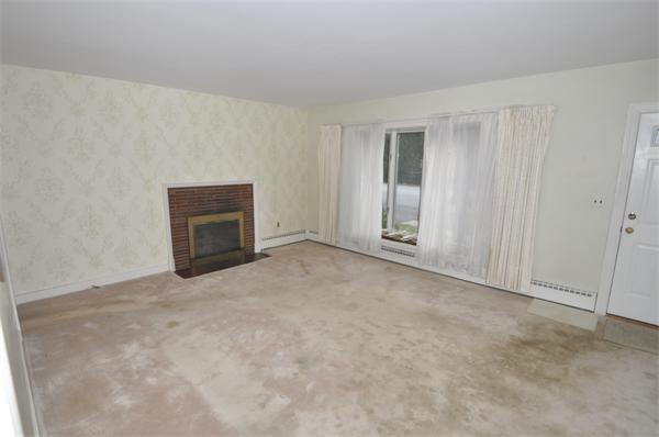 14 Eaton Road Wenham, MA 01984 - Photo 3 of 13 Gallery Image 3