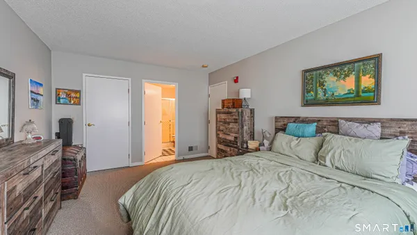 $239,995 | 75 Washington Avenue, Unit 2105, Hamden, CT 06518