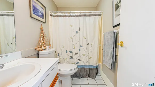 $239,995 | 75 Washington Avenue, Unit 2105, Hamden, CT 06518