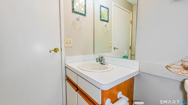 $239,995 | 75 Washington Avenue, Unit 2105, Hamden, CT 06518