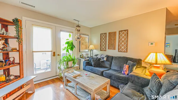 $239,995 | 75 Washington Avenue, Unit 2105, Hamden, CT 06518