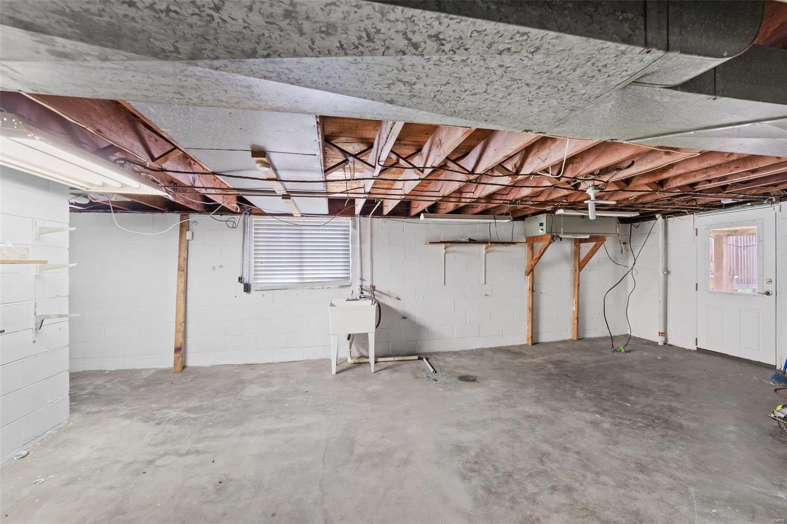 3376 Fee Fee Road Bridgeton, MO 63044 - Photo 27 of 31 Gallery Image 27