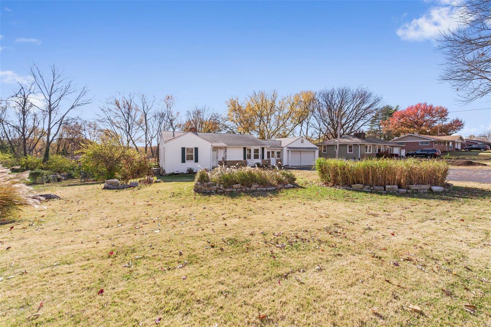 3376 Fee Fee Road Bridgeton, MO 63044 - Photo 5 of 31 Gallery Image 5