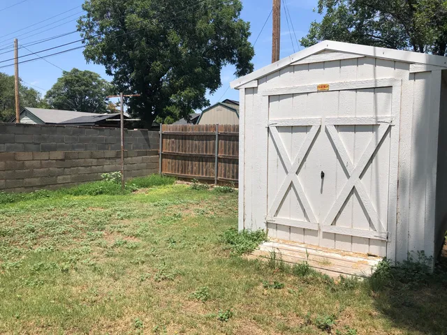 $225,000 | 804 South Broadway, Plainview, TX 79072
