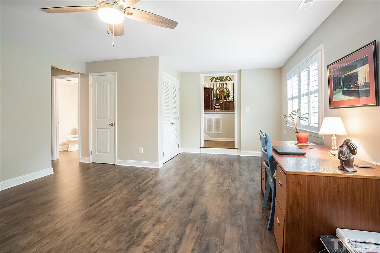4901 Latimer Road Raleigh, NC 27609 - Photo 11 of 24