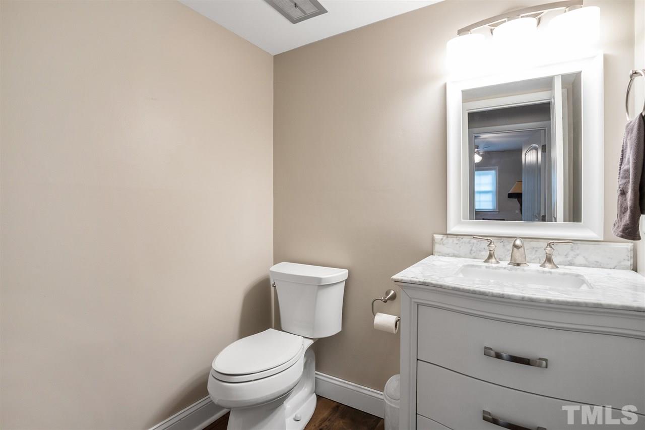 4901 Latimer Road Raleigh, NC 27609 - Photo 13 of 24