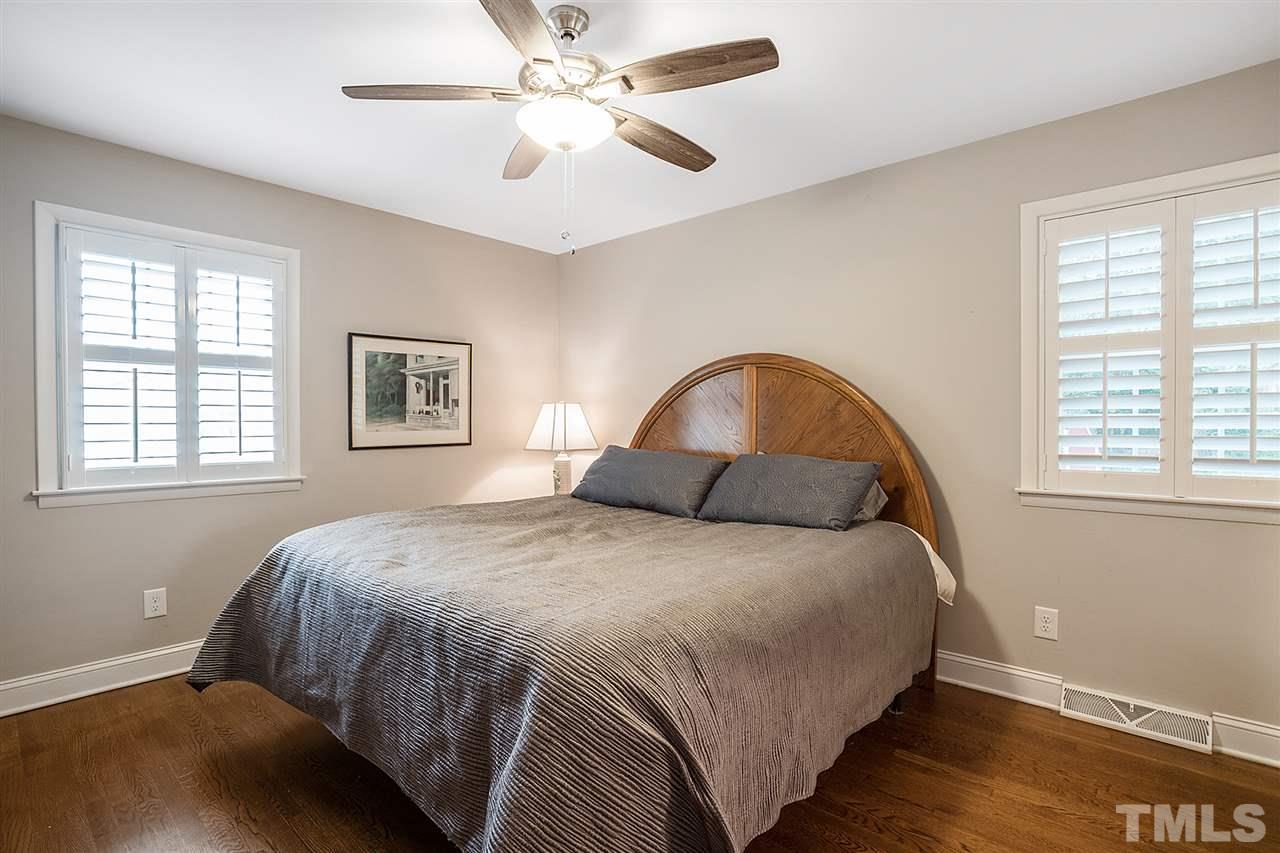 4901 Latimer Road Raleigh, NC 27609 - Photo 15 of 24