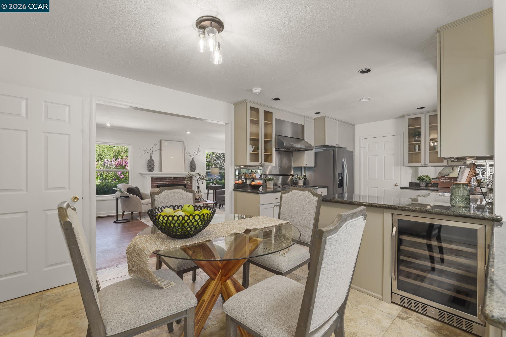 2157 Whyte Park Avenue Walnut Creek, CA 94595 - Photo 9 of 35