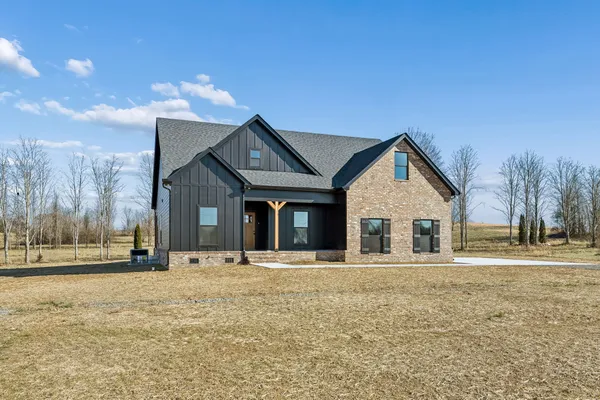 $549,900 | 2253 County House Road, Smithville, TN 37166