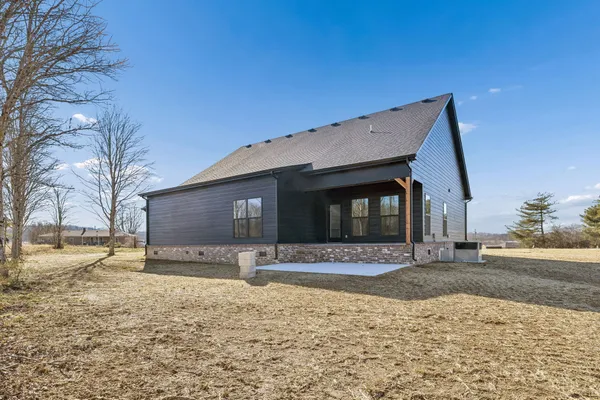 $549,900 | 2253 County House Road, Smithville, TN 37166