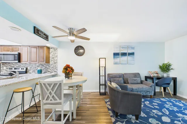 $2,300 | 3021 Sir Hamilton Circle, Unit 11, Titusville, FL 32780