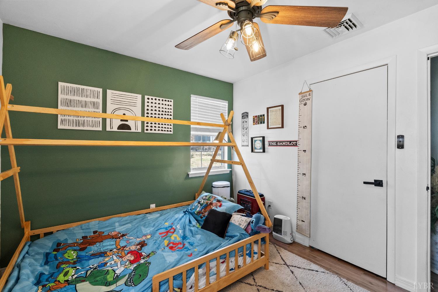 119 Dogwood Street Amherst, VA 24521 - Photo 20 of 37 a bedroom with furniture and a window