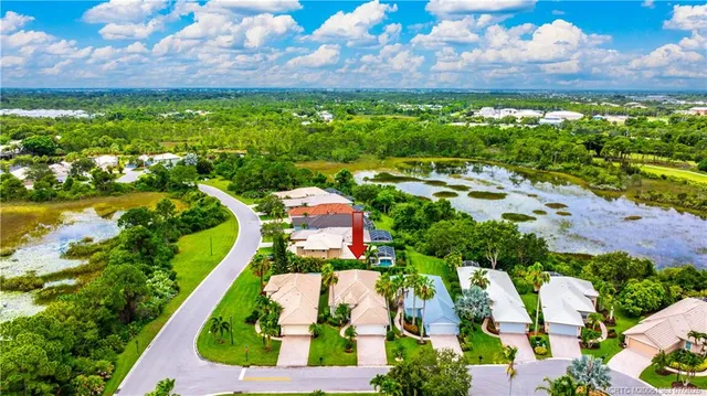 $475,000 | 583 Northwest Cherry Oak Drive, Jensen Beach, FL 34957