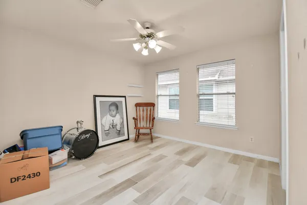 $398,900 | 2543 Acadiana Lane, Seabrook, TX 77586