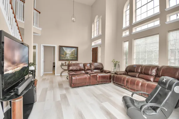 $398,900 | 2543 Acadiana Lane, Seabrook, TX 77586