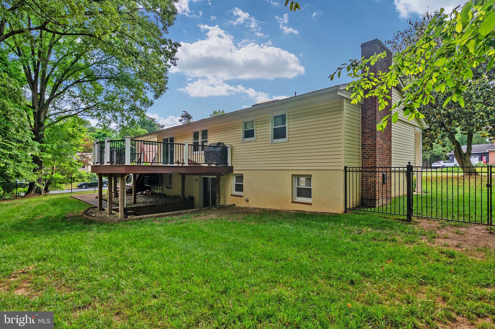 108 Rustic Ridge Road Severna Park, MD 21146 - Photo 6 of 41 Gallery Image 6