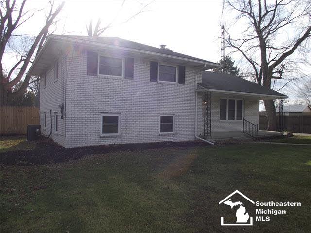 37 East Sterns Road Temperance, MI 48182 - Photo 14 of 18 Front