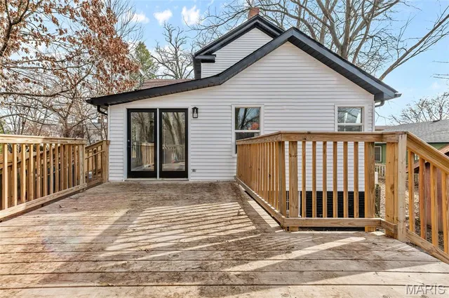 $350,000 | 215 Clay Street, Edwardsville, IL 62025