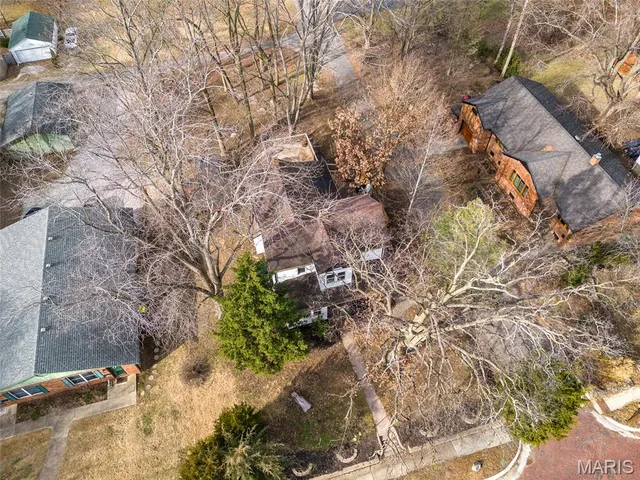 $350,000 | 215 Clay Street, Edwardsville, IL 62025