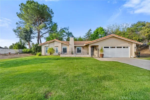 $849,000 | 35930 Bella Vista Drive, Yucaipa, CA 92399