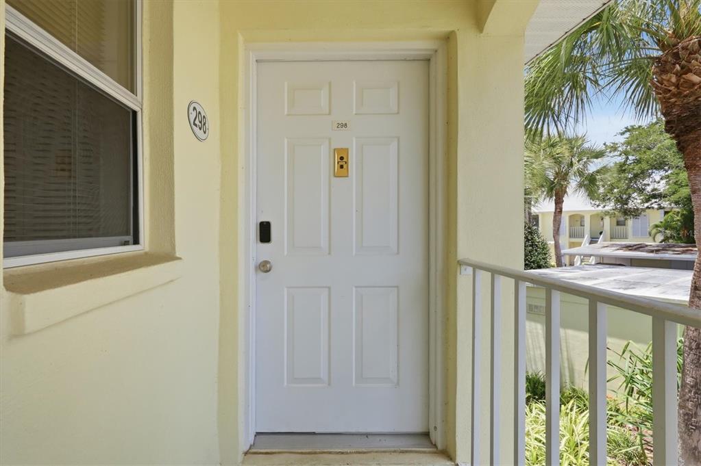 444 Cerromar Road, Unit 298 Venice, FL 34293 - Photo 2 of 47