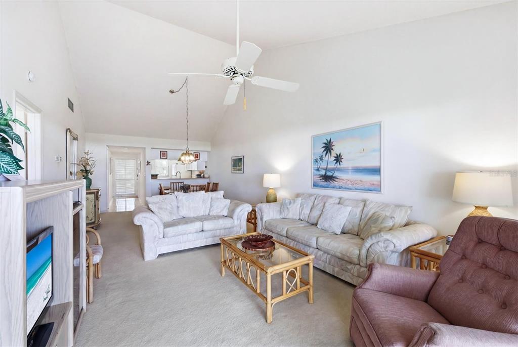 444 Cerromar Road, Unit 298 Venice, FL 34293 - Photo 8 of 47