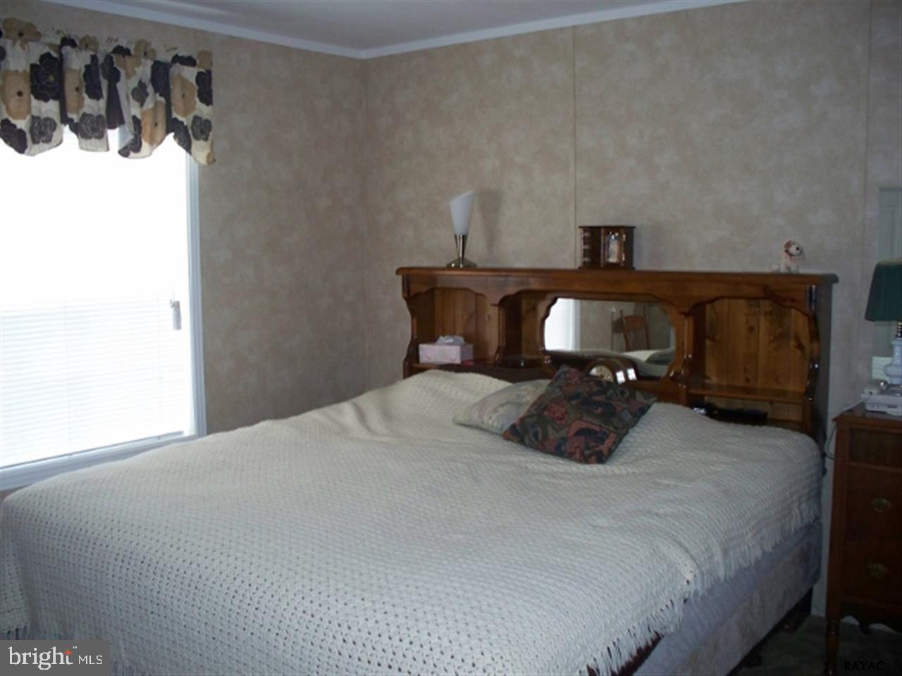 2160 Hanover Road, Unit 14 Gettysburg, PA 17325 - Photo 14 of 28