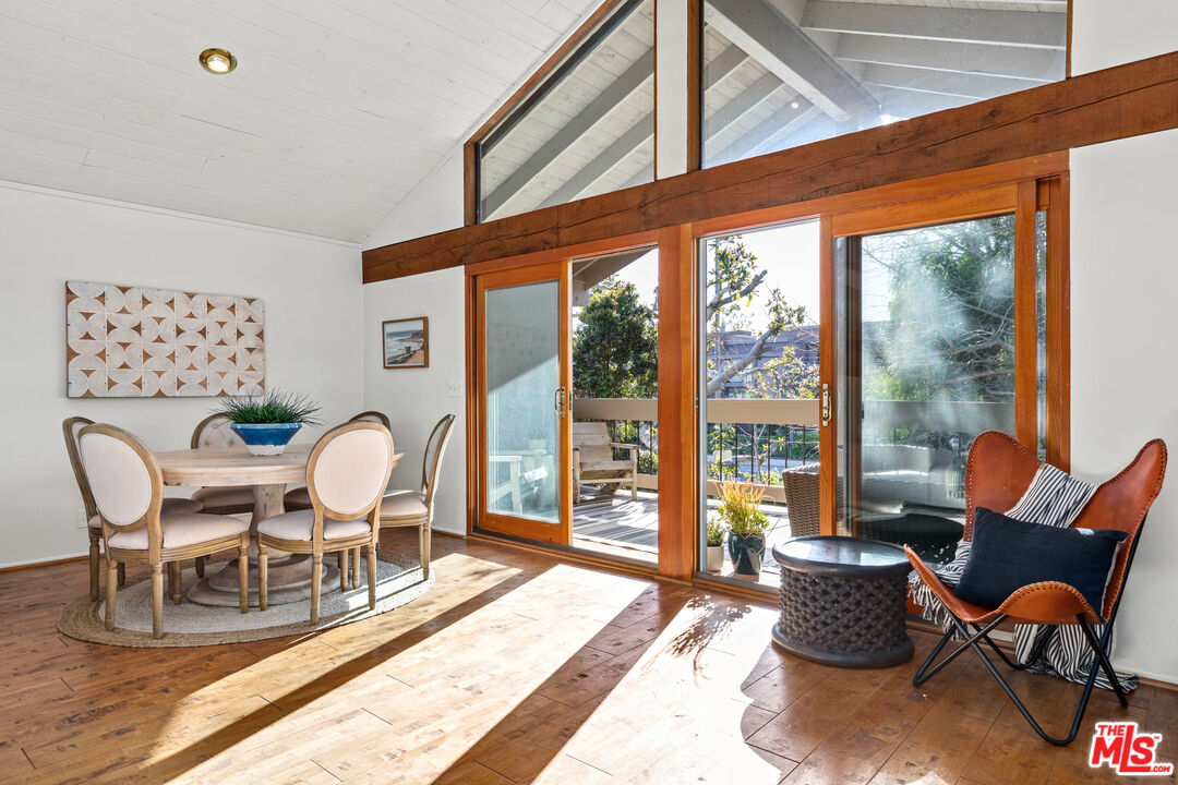 4450 Alla Road Los Angeles, CA 90066 - Photo 12 of 46