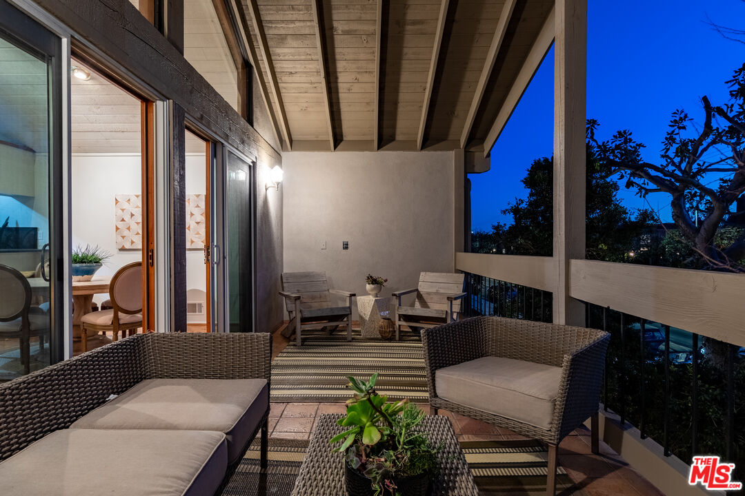 4450 Alla Road Los Angeles, CA 90066 - Photo 15 of 46