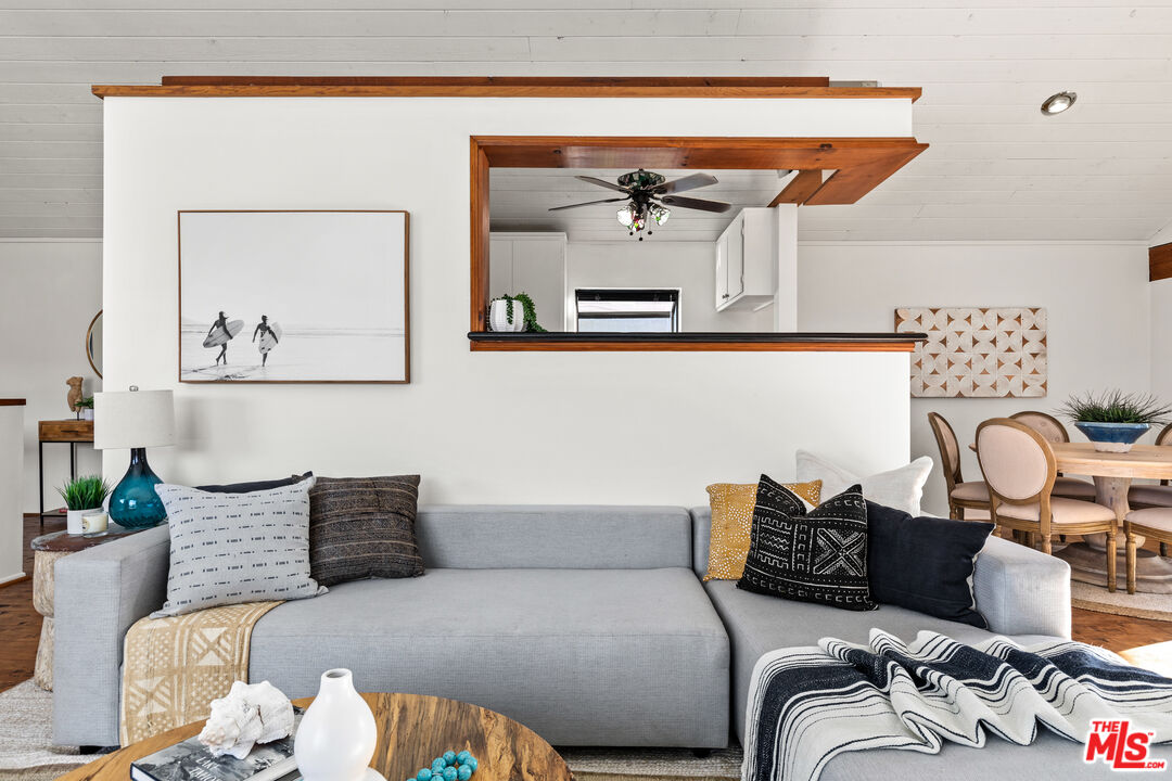 4450 Alla Road Los Angeles, CA 90066 - Photo 17 of 46