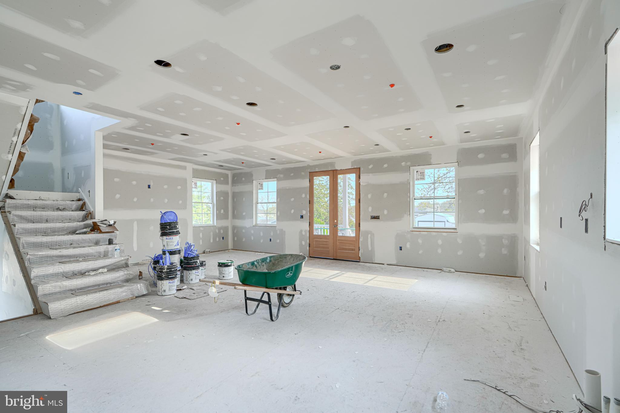 918 Sue Grove Road Essex, MD 21221 - Photo 3 of 19 a living room with furniture