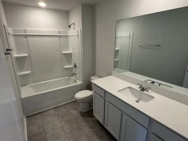 $2,700 | 710 Samuel Lee Lane, Murfreesboro, TN 37127