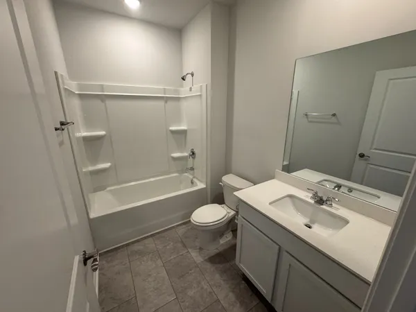 $2,700 | 710 Samuel Lee Lane, Murfreesboro, TN 37127