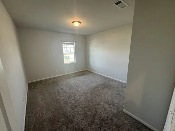 $2,700 | 710 Samuel Lee Lane, Murfreesboro, TN 37127