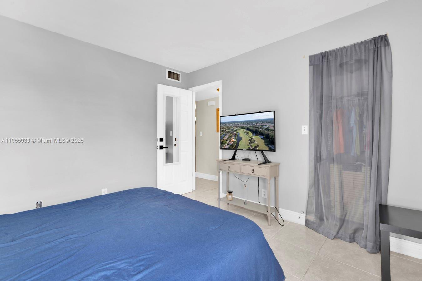 400 Commodore Drive, Unit 217 Plantation, FL 33325 - Photo 22 of 24