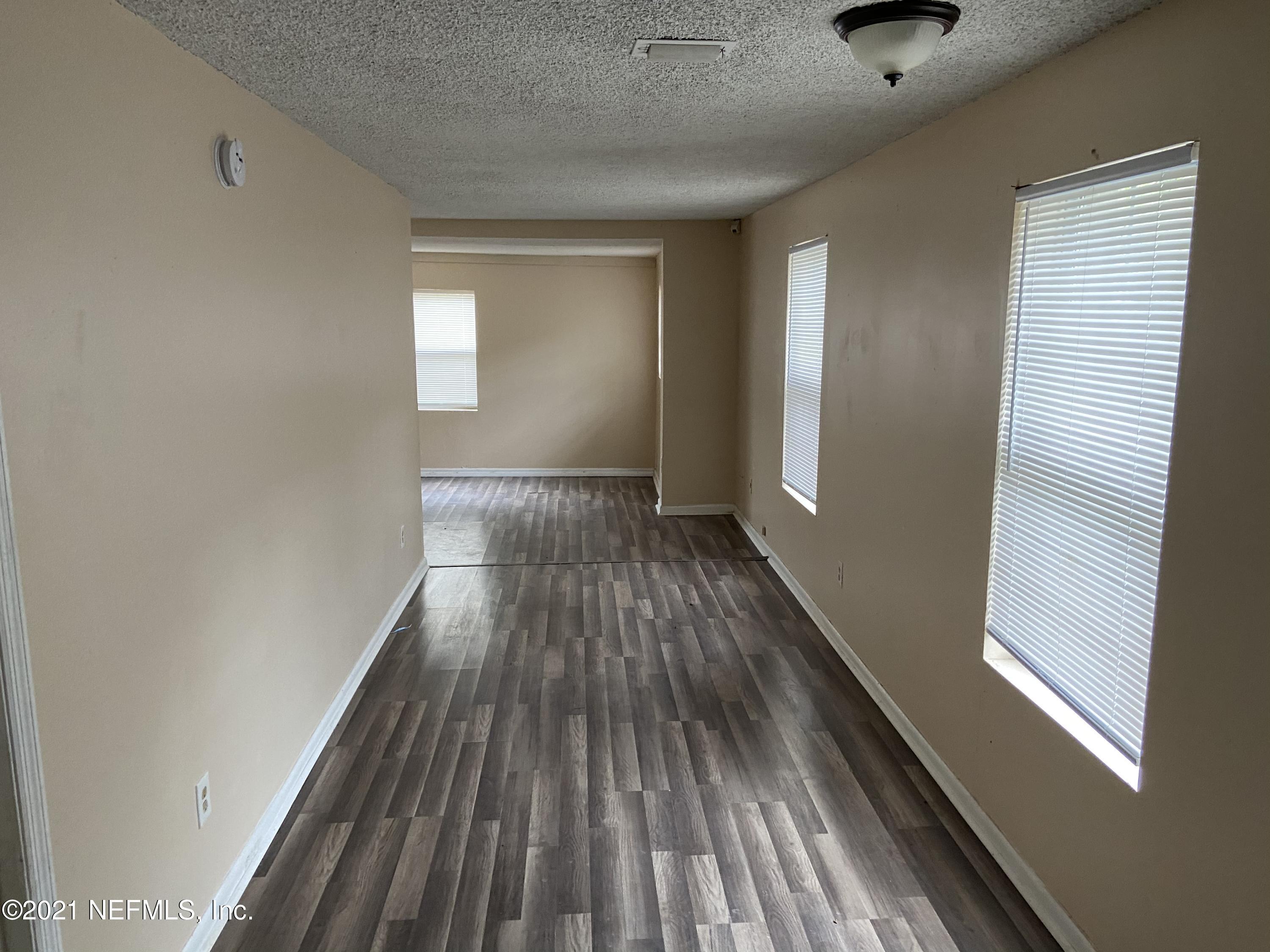 3716 Stuart Street Jacksonville, FL 32209 - Photo 8 of 13 a view of gallery with wooden floor