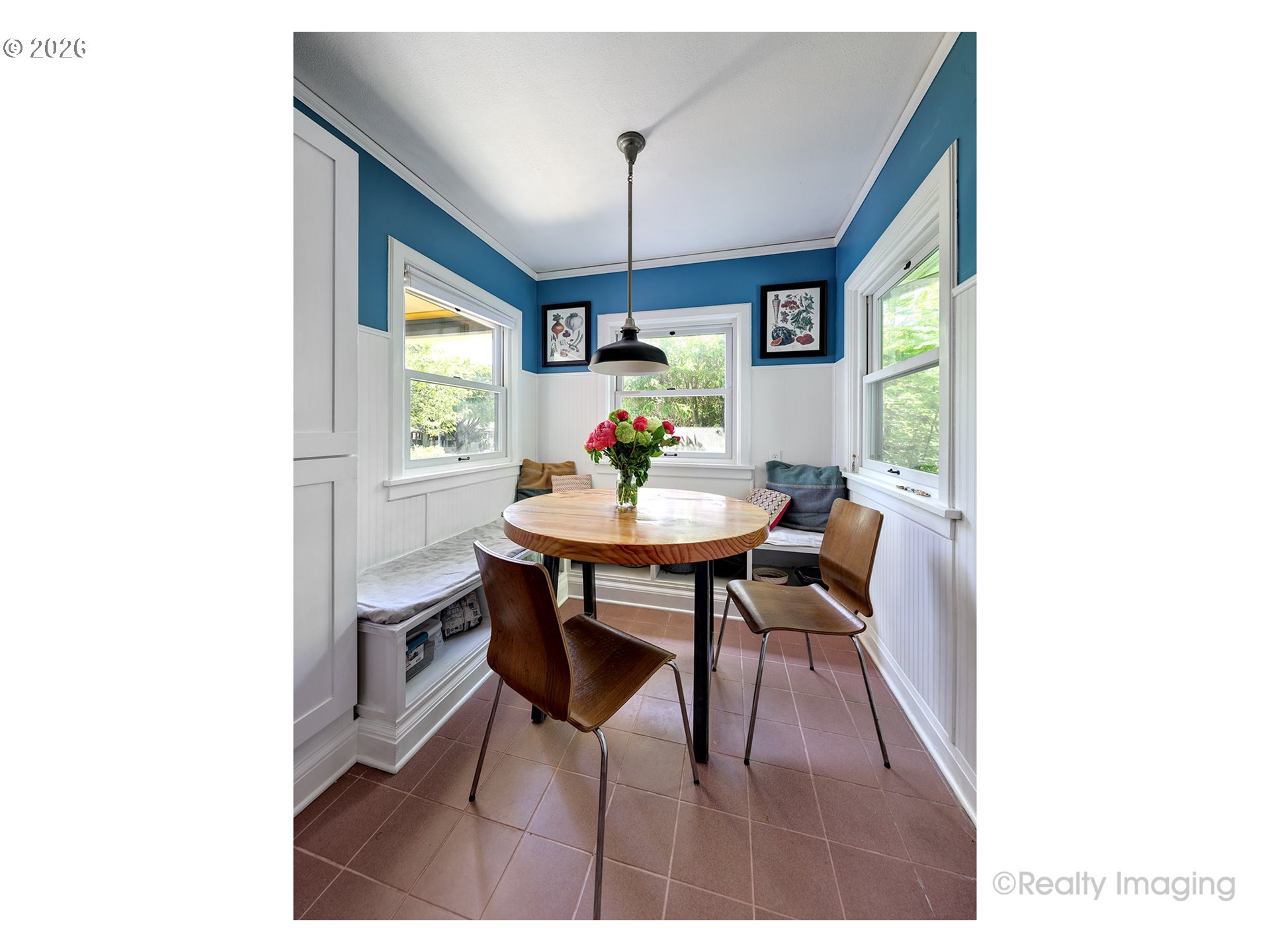 7523 Southeast Washington Street Portland, OR 97215 - Photo 11 of 41