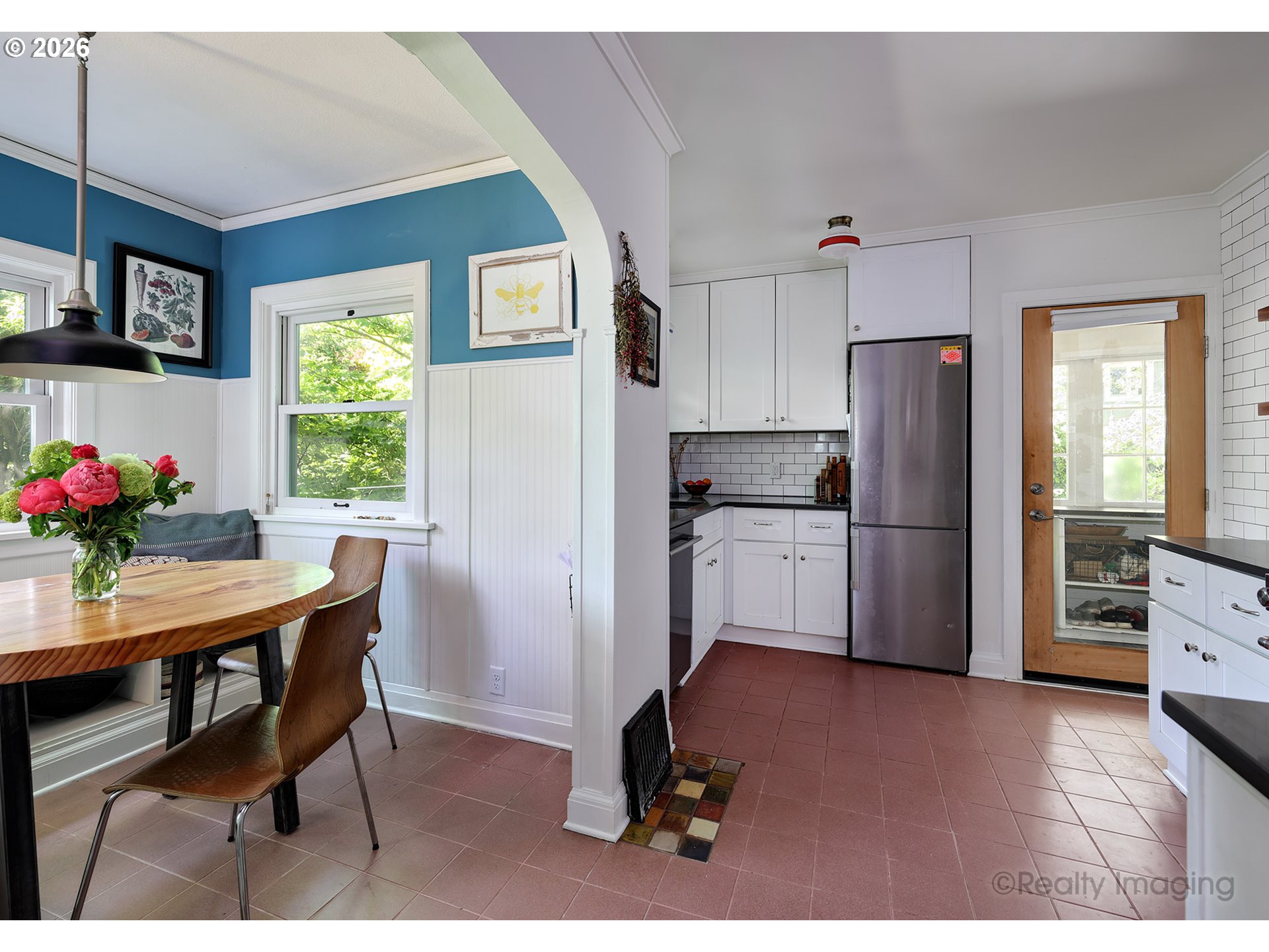7523 Southeast Washington Street Portland, OR 97215 - Photo 10 of 41