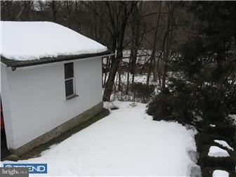 329 Oak Road Glenside, PA 19038 - Photo 9 of 9 Exterior Back