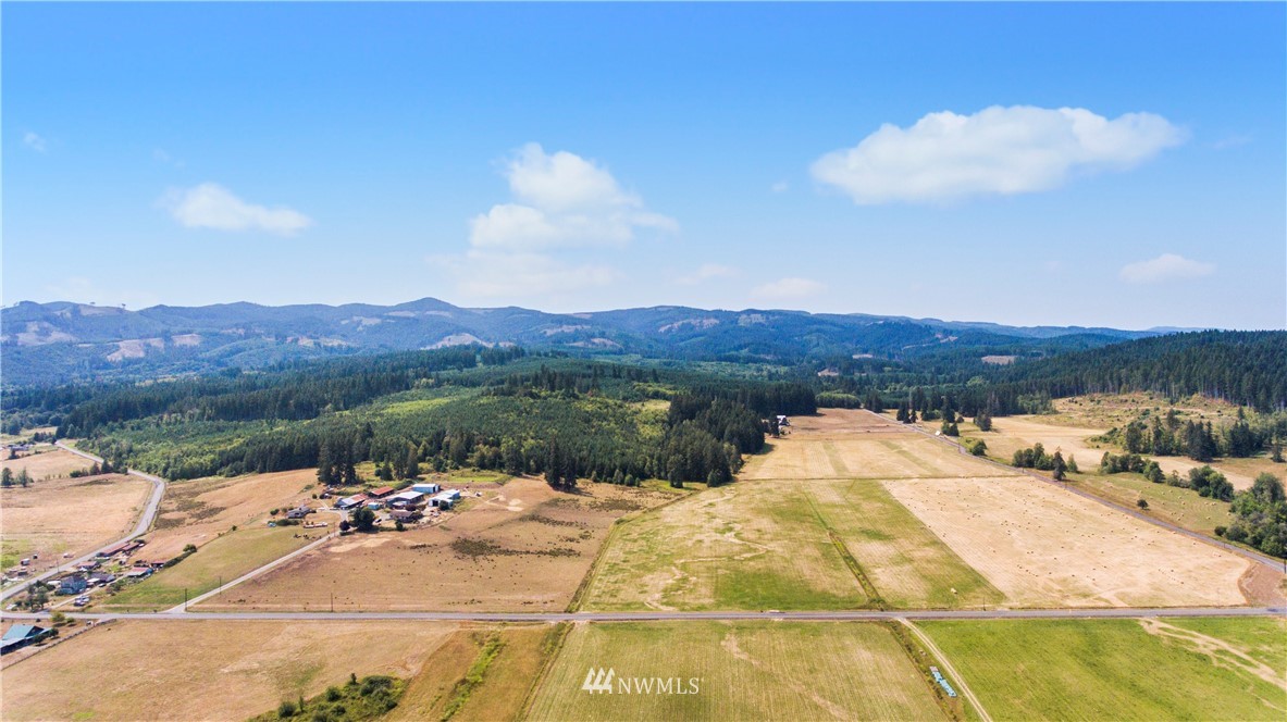 2556 Lincoln Creek Road Rochester, WA 98579 - Photo 11 of 25