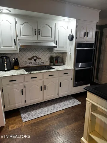 $649,900 | 136 McClellan Road, Madisonville, TN 37354