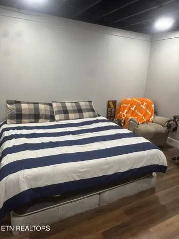 $649,900 | 136 McClellan Road, Madisonville, TN 37354