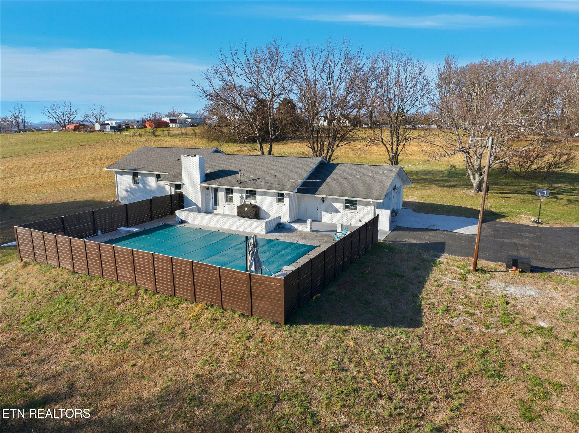 136 McClellan Road Madisonville, TN 37354 - Photo 36 of 46 36-136-McClellan-Rd-Madisonville-TN-36