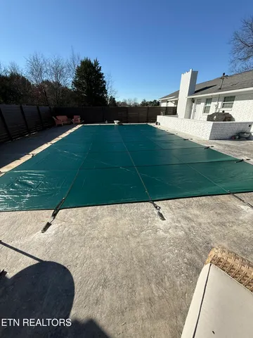 $649,900 | 136 McClellan Road, Madisonville, TN 37354