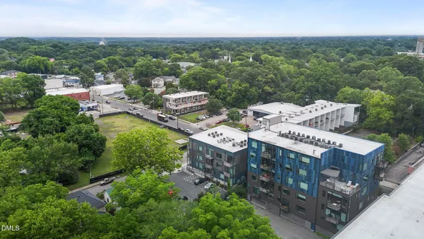 a picture of city view