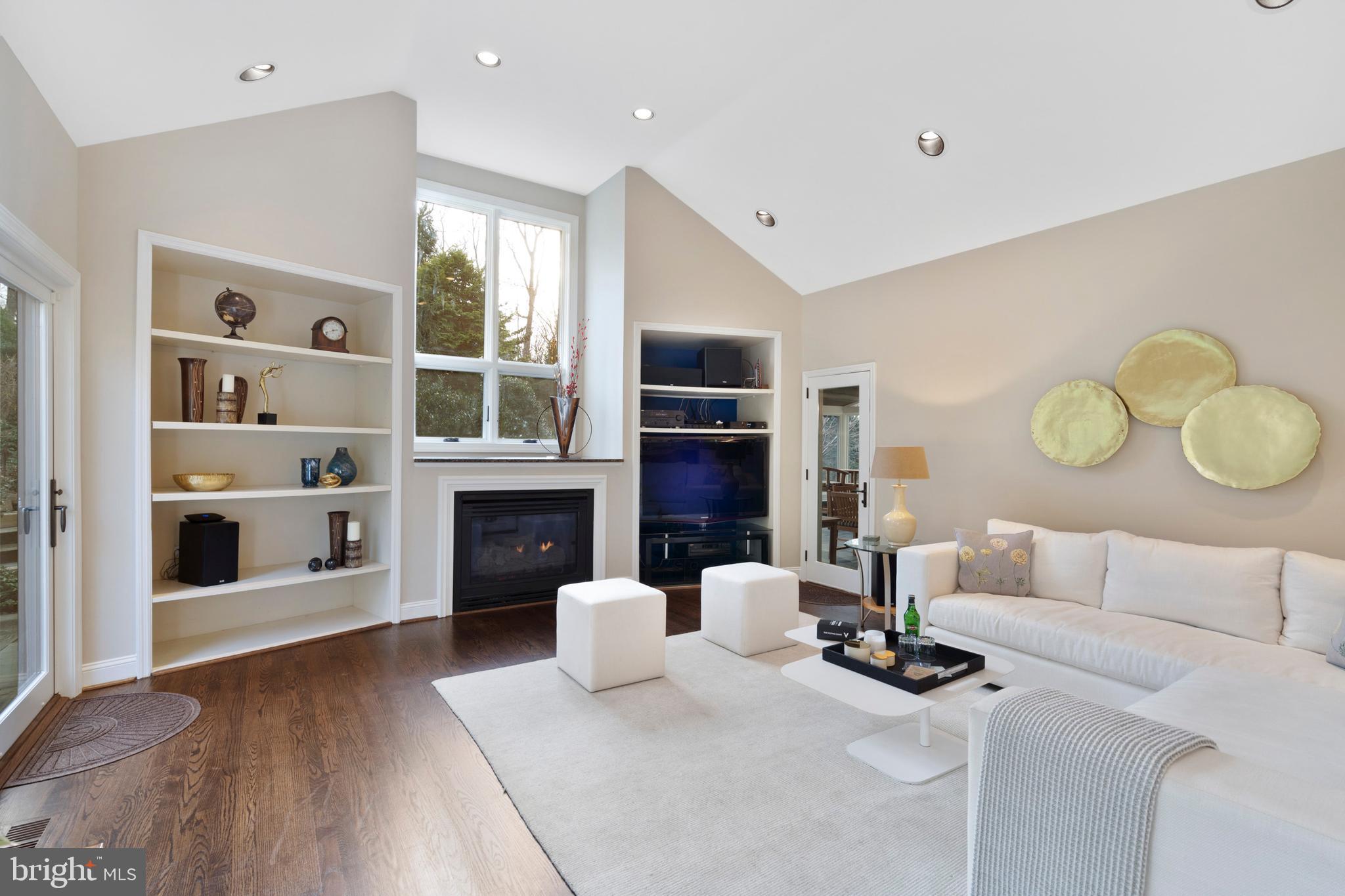 1552 Mt Pleasant Road Villanova, PA 19085 - Photo 22 of 86 Great Room