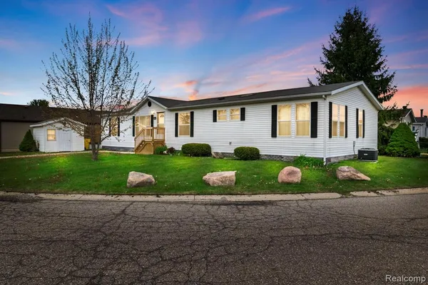 $75,000 | 9740 Hathaway Drive, Northville, MI 48167