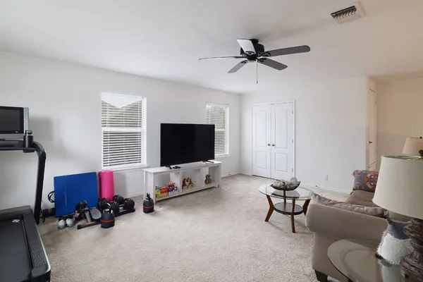 $2,600 | 8716 Panadero Drive, Austin, TX 78747